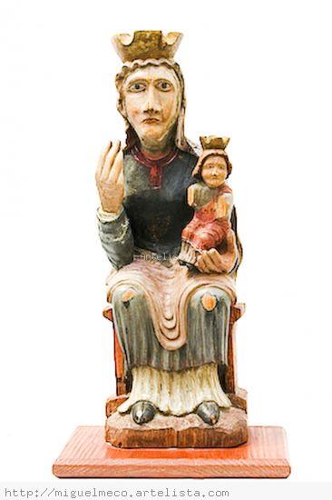 Virgen con niño Talla Figurativa