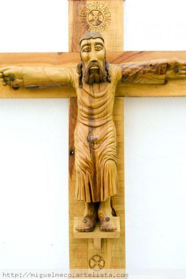 Cristo en Majestad Figurativa Talla