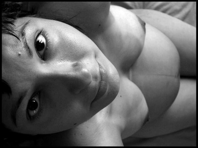 Curvas Retrato Blanco y Negro (Digital)