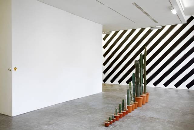  Martin Creed, Work No. 960, 2008. Installation view, Ikon Gallery, Birmingham, UK, 2008. Courtesy of the artist and Gavin Brown's enterprise, New York.